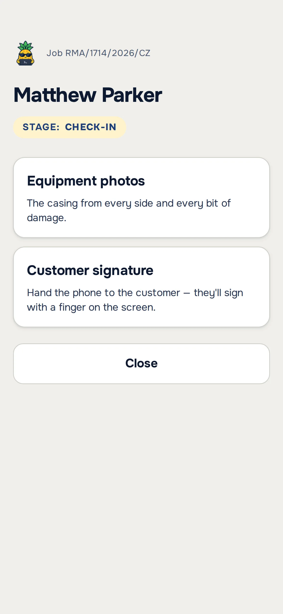 Phone after scanning the code at check-in: job RMA/1714/2026/CZ, Check-in stage, with a choice of Equipment photos and Customer signature – sample data